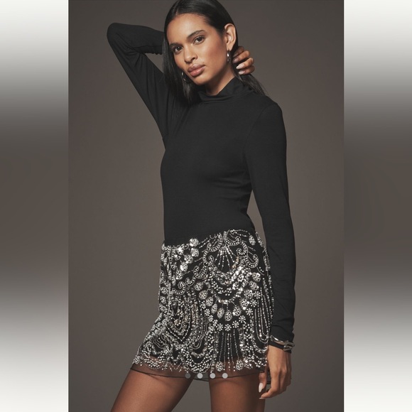 🎉SUPER RARE🎉 Anthropologie NWT Crystal-Embellished Skort size S. - Picture 3 of 16